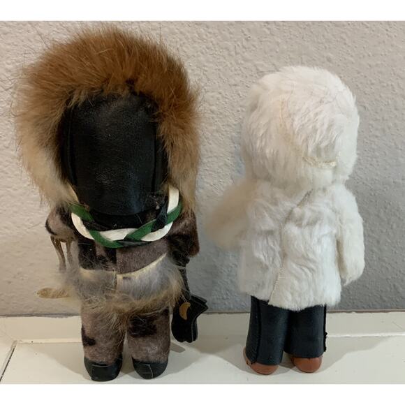 Vtg Native American Eskimo Couple Sleepy Eyes Dolls W Leather Tools Fur Lot Of 2 - Picture 4 of 7